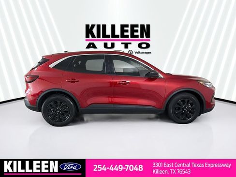 Used 2023 Ford Escape Active FWD image 10