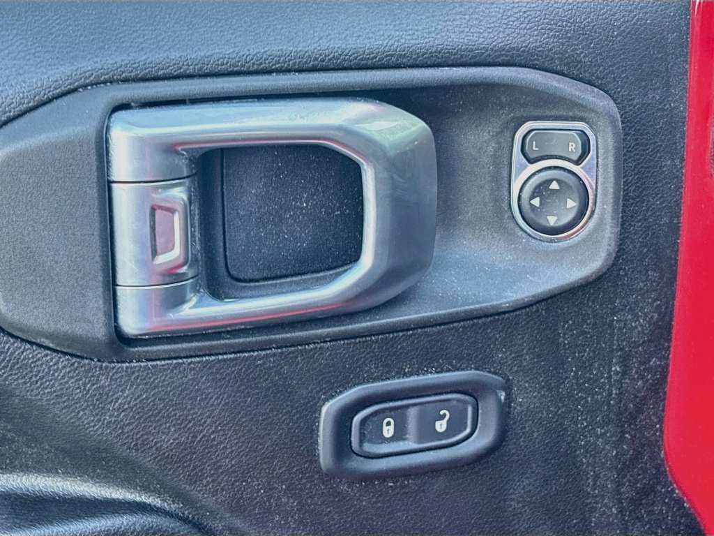 Used 2023 Jeep Wrangler Unlimited Sport AWD/4WD image 19
