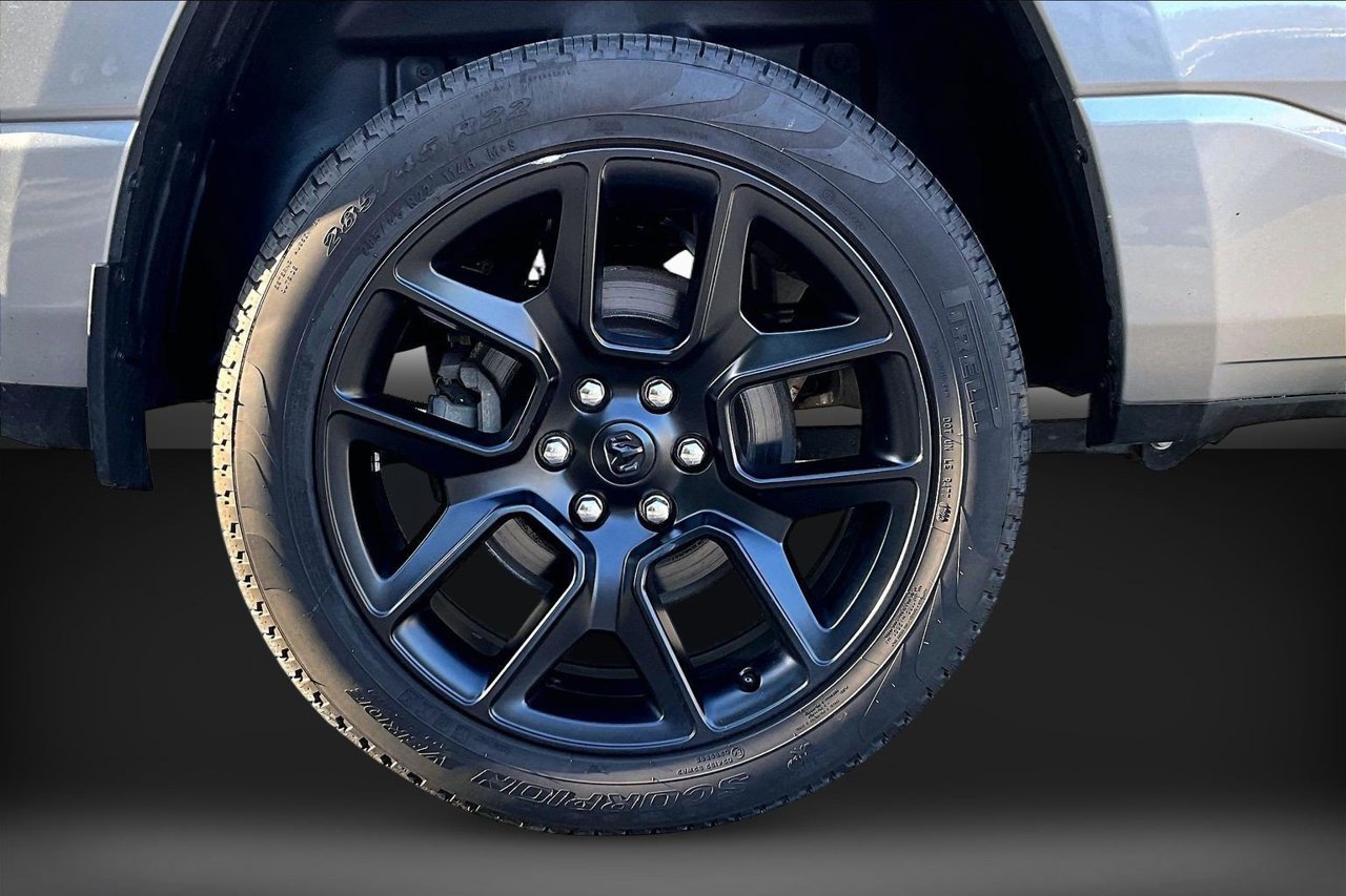 Used 2023 RAM 1500 Laramie AWD/4WD image 36