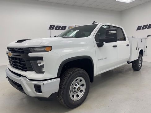 New 2026 Chevrolet Silverado 3500 W/T w/ WT Convenience Package image 1