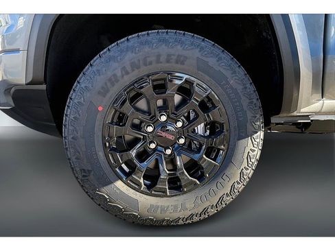 New 2026 GMC Canyon Elevation image 13