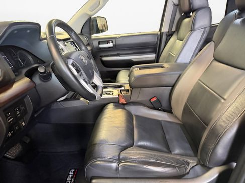 Used 2020 Toyota Tundra Limited w/ Limited Premium Package image 11