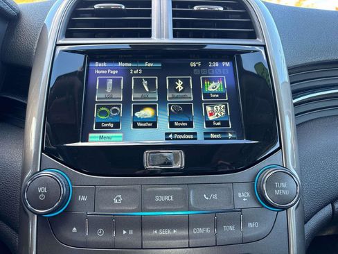 Used 2013 Chevrolet Malibu LT image 18