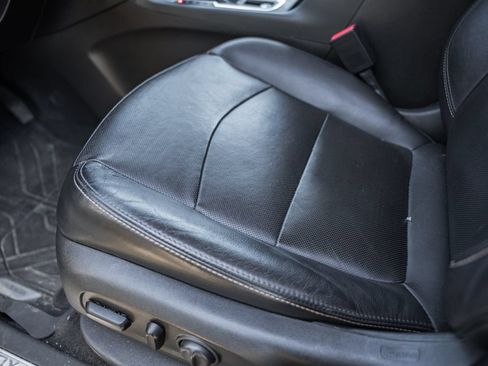 Used 2019 Chevrolet Equinox Premier AWD/4WD image 32