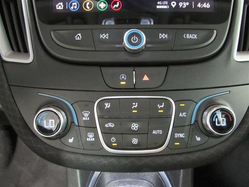 Used 2023 Chevrolet Malibu LT image 17