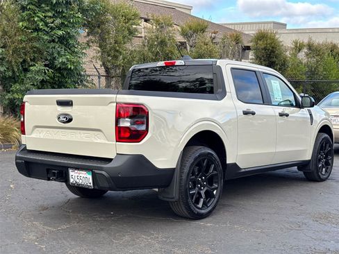 Used 2025 Ford Maverick XLT w/ XLT Luxury Package image 13