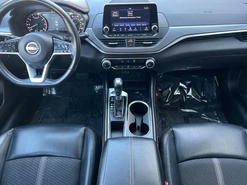 Certified 2023 Nissan Altima 2.5 SR FWD image 4