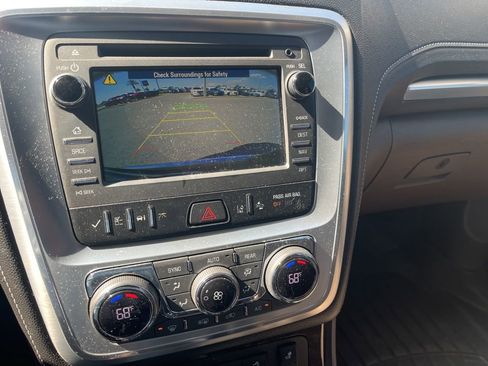 Used 2016 GMC Acadia SLT w/ Open Road Package image 14