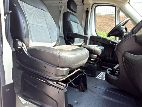 Used 2017 RAM ProMaster 2500 FWD image 21