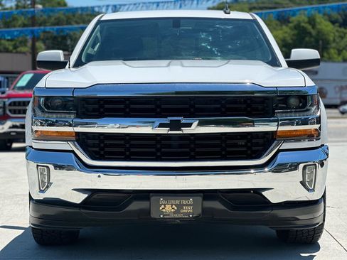Used 2017 Chevrolet Silverado 1500 LT w/ Texas Edition RWD image 2