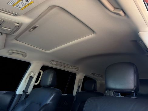 Used 2021 Nissan Armada SL w/ Captain's Chairs Package RWD image 24