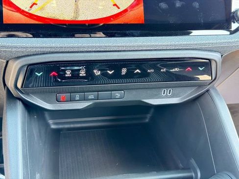 New 2026 Jeep Cherokee Laredo AWD/4WD image 16