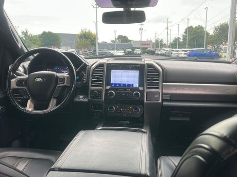 Used 2020 Ford F350 Platinum AWD/4WD image 14