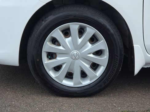 Used 2017 Nissan Versa SV image 23