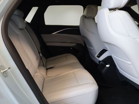 Certified 2024 Cadillac Lyriq Sport w/ LPO, Floor Liner Package AWD/4WD image 18