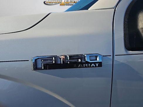 Used 2016 Ford F150 Lariat image 18