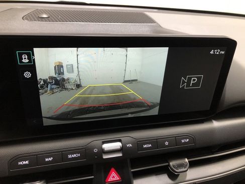 New 2025 Kia K4 LX image 31