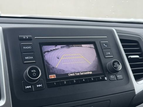 Used 2019 Honda Ridgeline Sport image 4