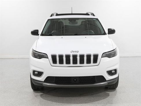 Used 2022 Jeep Cherokee Limited image 2