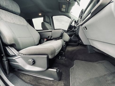 Used 2023 Ford F150 XLT image 27