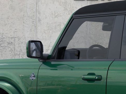 New 2025 Ford Bronco Outer Banks image 22