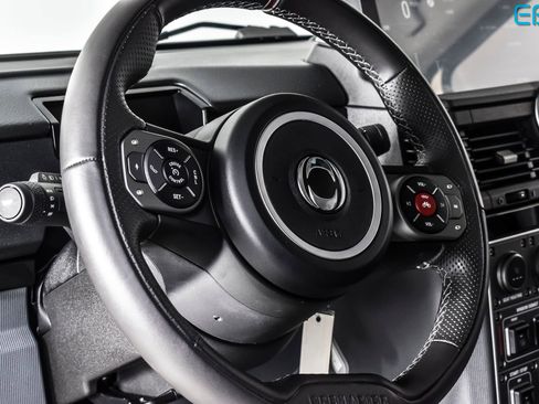 Used 2025 INEOS Grenadier Fieldmaster Edition image 16