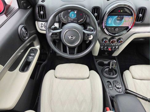 Certified 2024 MINI Cooper Countryman S FWD image 12