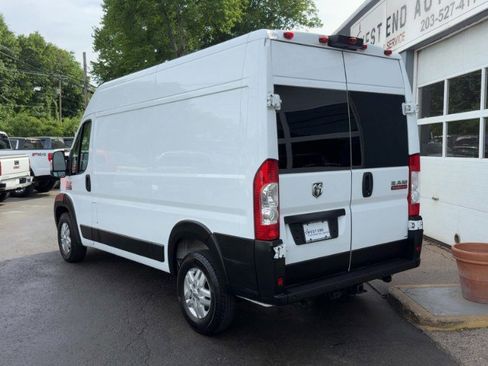 Used 2020 RAM ProMaster 2500 FWD image 6