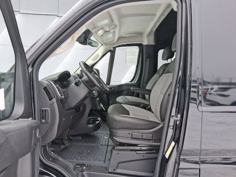 Used 2024 RAM ProMaster 3500 w/ Quick Order Package 22G SLT image 10