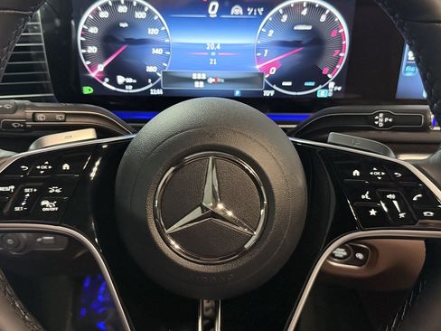 New 2026 Mercedes-Benz GLS 450 4MATIC image 24