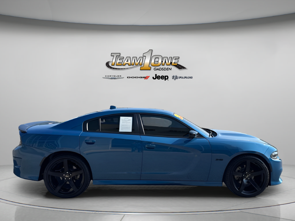Used 2023 Dodge Charger R/T w/ Blacktop Package RWD image 9
