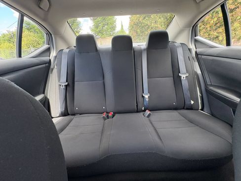 Used 2025 Nissan Sentra S FWD image 36