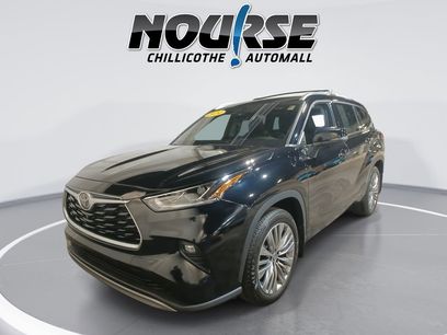Used 2024 Toyota Highlander Platinum