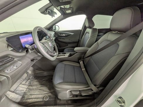 New 2026 Buick Envista Preferred image 15