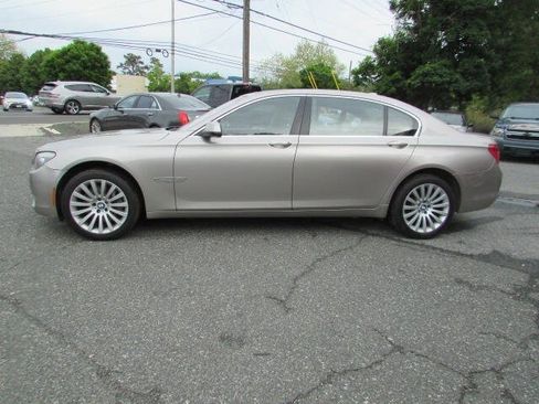 Used 2012 BMW ActiveHybrid 7 Li RWD image 4