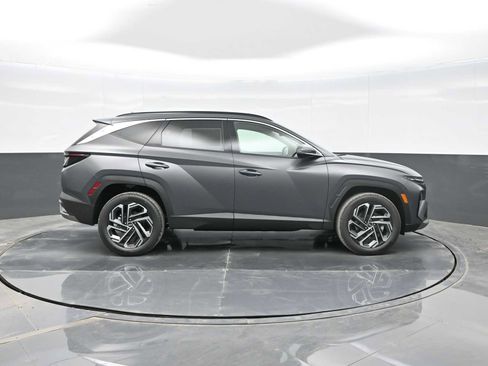 New 2026 Hyundai Tucson Limited image 9