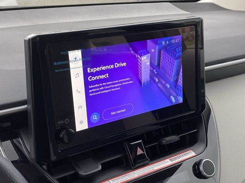 Used 2026 Toyota Corolla LE image 8