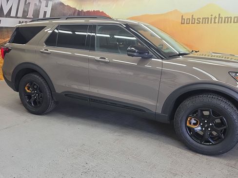 Used 2026 Ford Explorer Tremor w/ Tremor Convenience Package AWD/4WD image 19