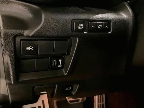 Used 2023 Lexus IS 350 F Sport w/ Memory Package image 33