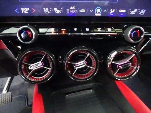 Certified 2024 Chevrolet Blazer EV RS AWD/4WD image 10