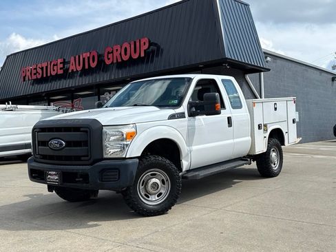 Used 2015 Ford F250 XL w/ Power Equipment Group AWD/4WD image 17
