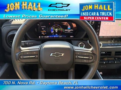 Used 2024 Chevrolet Colorado Trail Boss w/ Technology Package image 27