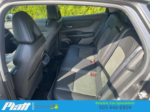 Used 2023 Nissan Ariya FWD image 45