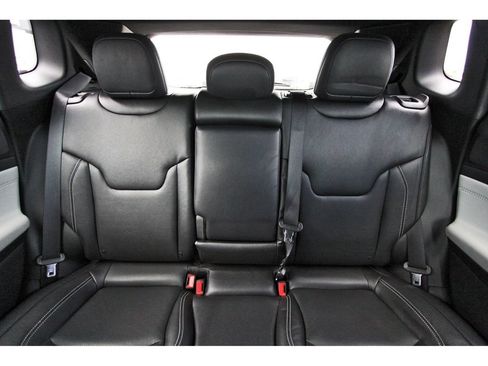 Used 2025 Jeep Compass Limited w/ Elite Group AWD/4WD image 14