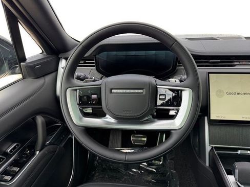 New 2026 Land Rover Range Rover Long Wheelbase SE AWD/4WD image 13
