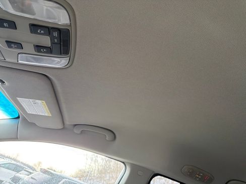 Used 2020 Kia Sedona EX image 20