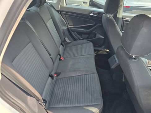 Used 2022 Volkswagen Jetta S FWD image 24