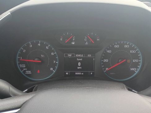 Used 2018 Chevrolet Equinox LT image 8