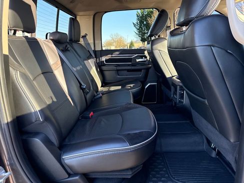 Used 2020 RAM 3500 Laramie image 17
