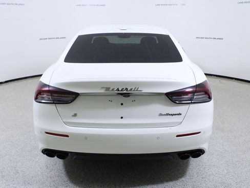 Used 2021 Maserati Quattroporte S image 6